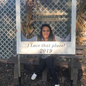 Meet your Posher, Karina